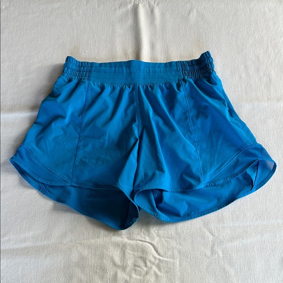 Lululemon Hotty Hot Short Poolside 6 - Picture 1 of 10